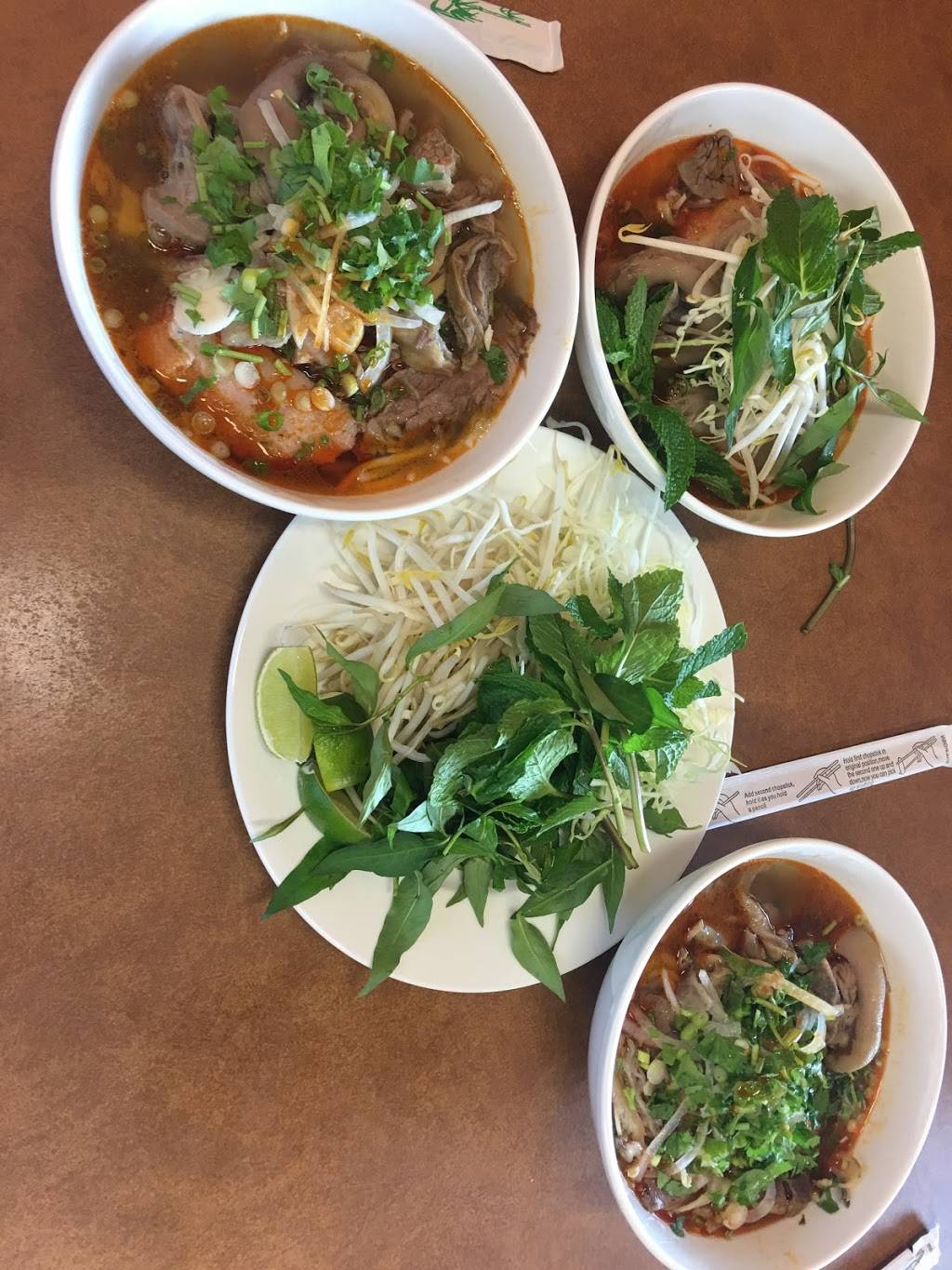 Pho Van | restaurant | 1001 Day Hill Rd ste 2 e, Windsor, CT 06095, USA | 8602989100 OR +1 860-298-9100