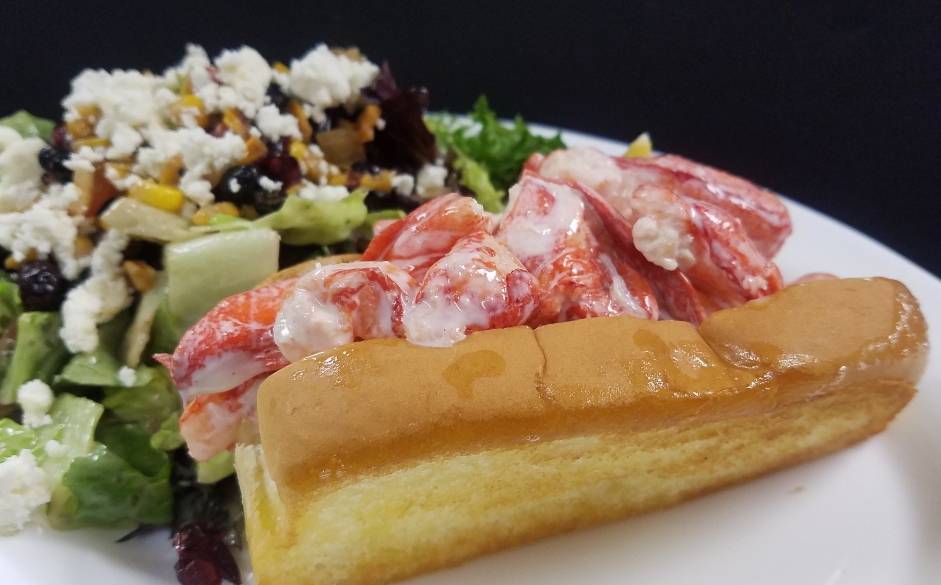 Lolas Seafood Eatery | restaurant | 4595 Northlake Blvd, Palm Beach Gardens, FL 33418, USA | 5616222259 OR +1 561-622-2259