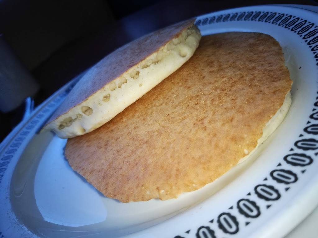 Restaurant le Beaujolais | restaurant | 1231 Montée de Liesse, Saint-Laurent, QC H4S 1P3, Canada | 5143337772 OR +1 514-333-7772