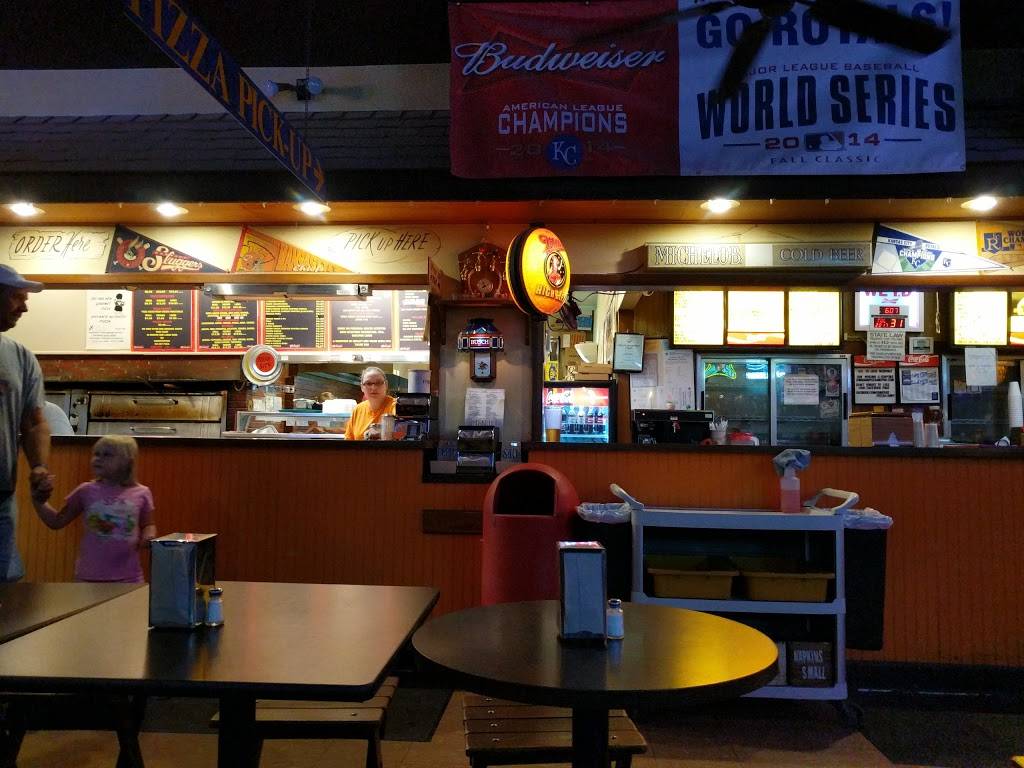 Fun House Pizza & Pub | restaurant | 13002 US-40, Independence, MO 64055, USA | 8163585520 OR +1 816-358-5520