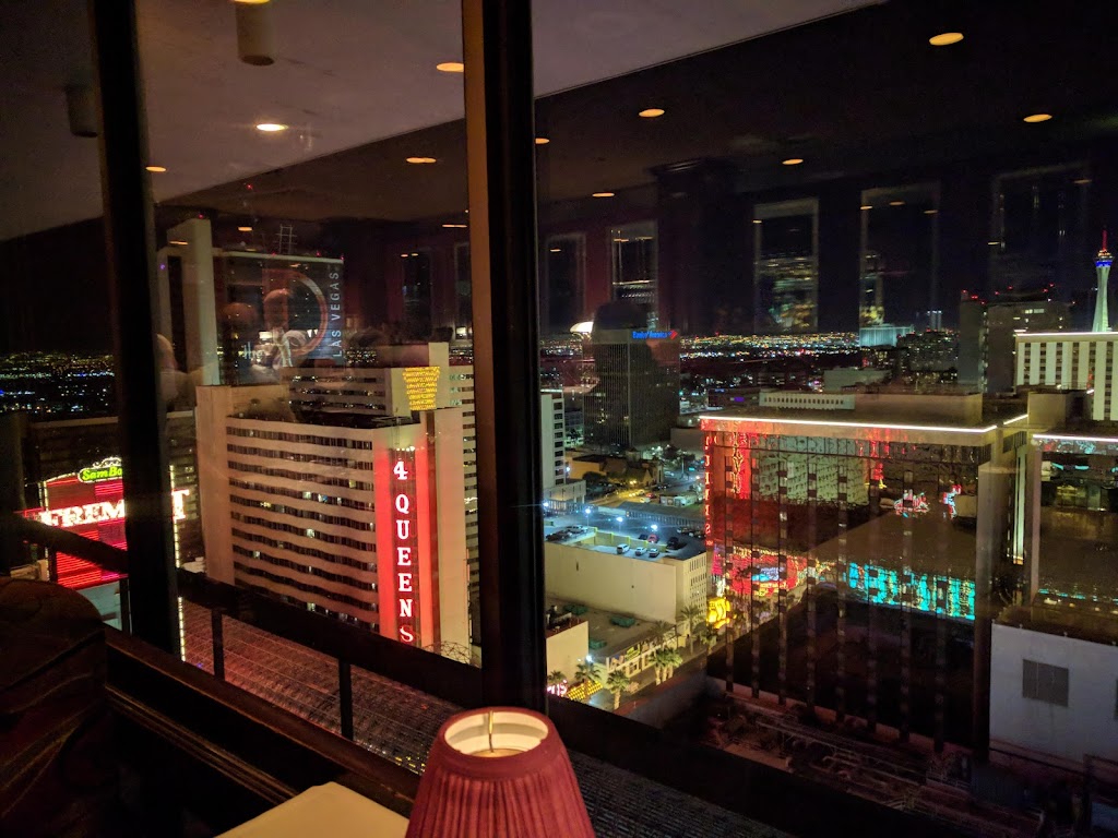 Top Of Binions Steakhouse | restaurant | 128 e E Fremont St, Las Vegas, NV 89101, USA | 7023821600 OR +1 702-382-1600