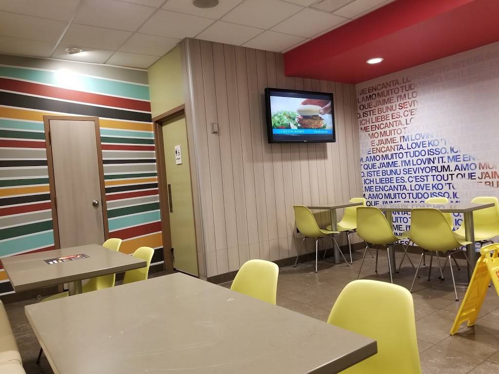 McDonalds | cafe | 103 US-131, White Pigeon, MI 49099, USA | 2694830042 OR +1 269-483-0042