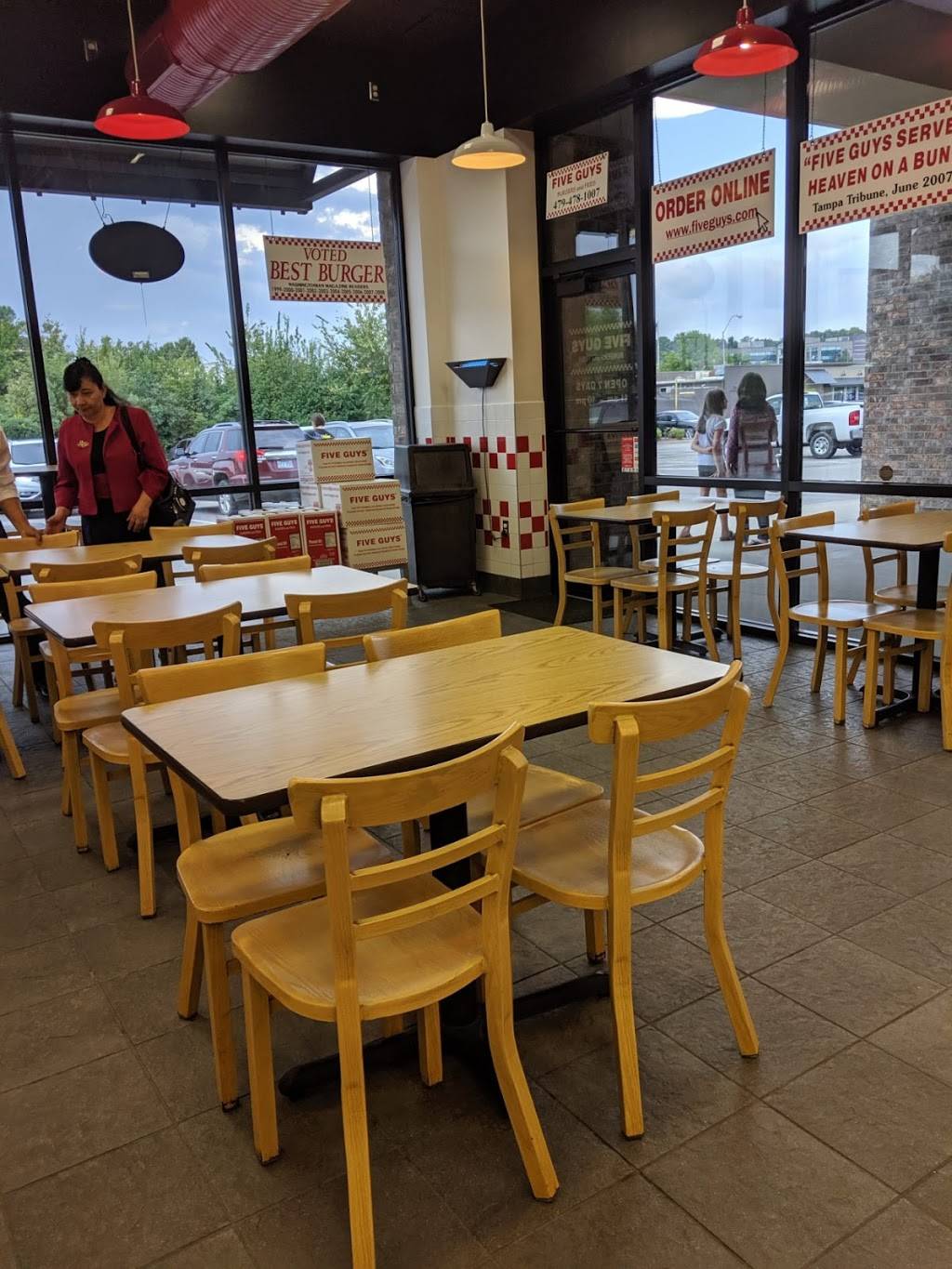 Five Guys | meal takeaway | 7110 Rogers Ave, Fort Smith, AR 72903, USA | 4794781007 OR +1 479-478-1007