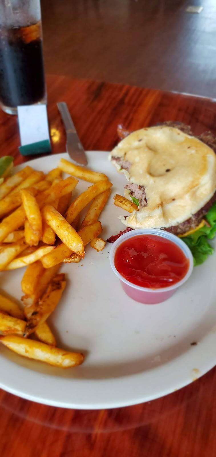 Mulligan’s | restaurant | 150 Dove Trail, Georgetown, TX 78633, USA | 5126885188 OR +1 512-688-5188