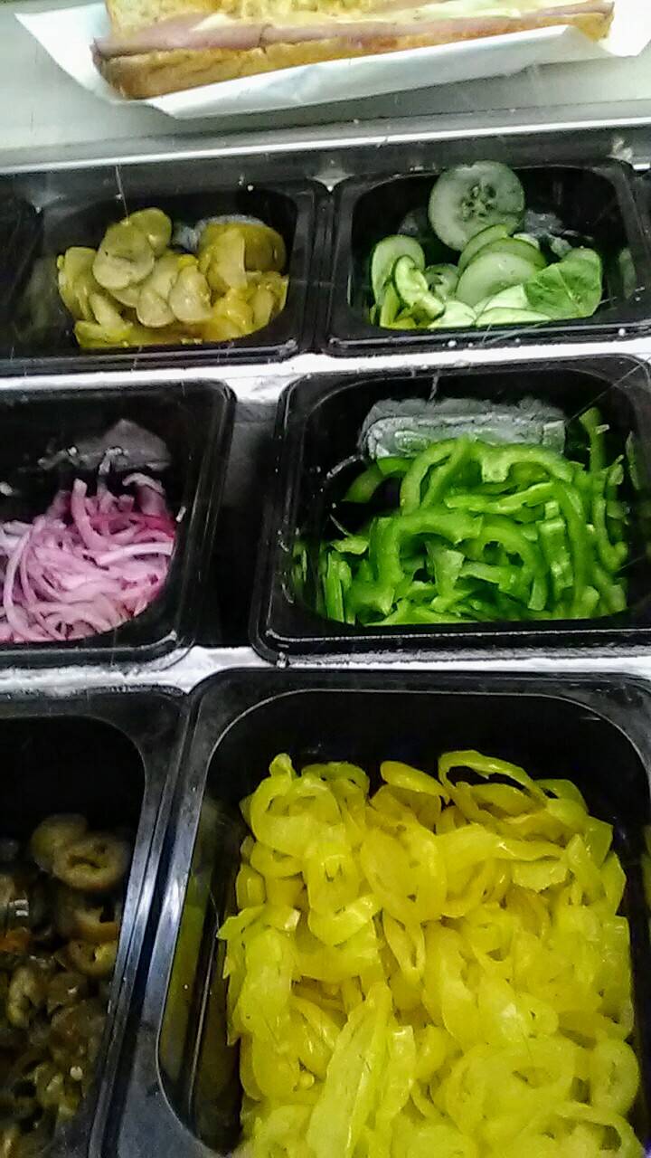 Subway Restaurants | restaurant | 7451 103rd St #15, Jacksonville, FL 32210, USA | 9047772525 OR +1 904-777-2525