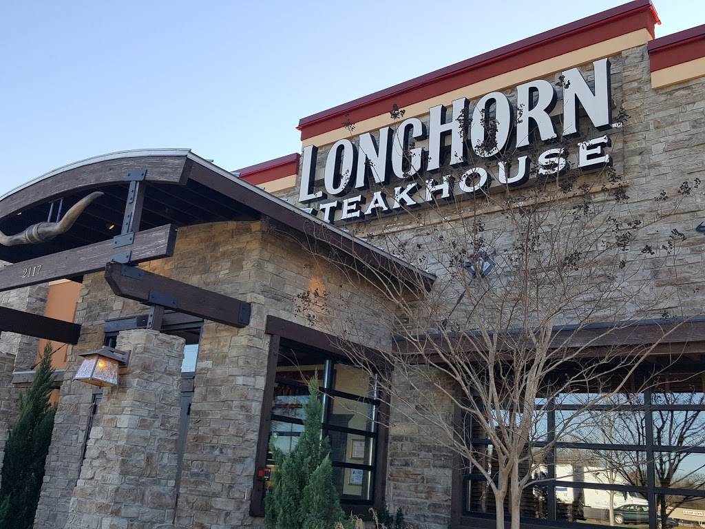LongHorn Steakhouse | meal takeaway | 2117 W Roosevelt Blvd, Monroe, NC 28110, USA | 7042250060 OR +1 704-225-0060