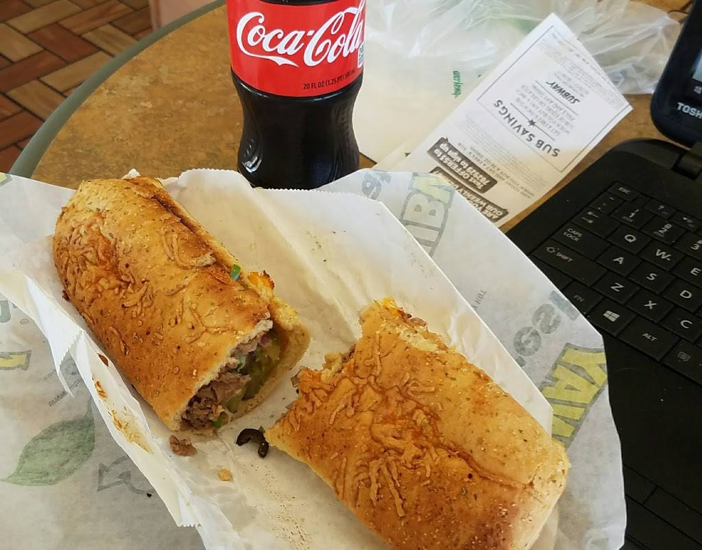 Subway Restaurants | restaurant | 6912 W Military Dr, San Antonio, TX 78227, USA | 2106735670 OR +1 210-673-5670