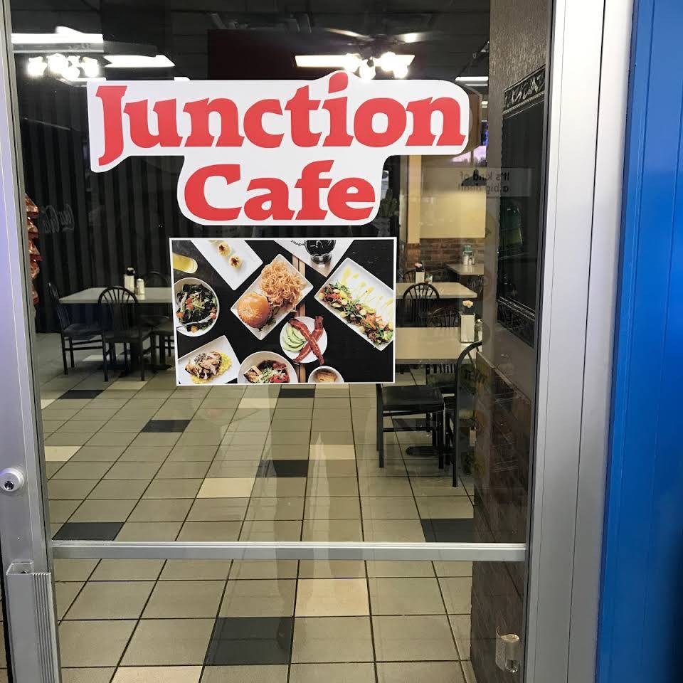 Junction Cafe and Hookah Lounge | restaurant | 337 S McLennan Dr, Elm Mott, TX 76640, USA | 2548296083 OR +1 254-829-6083