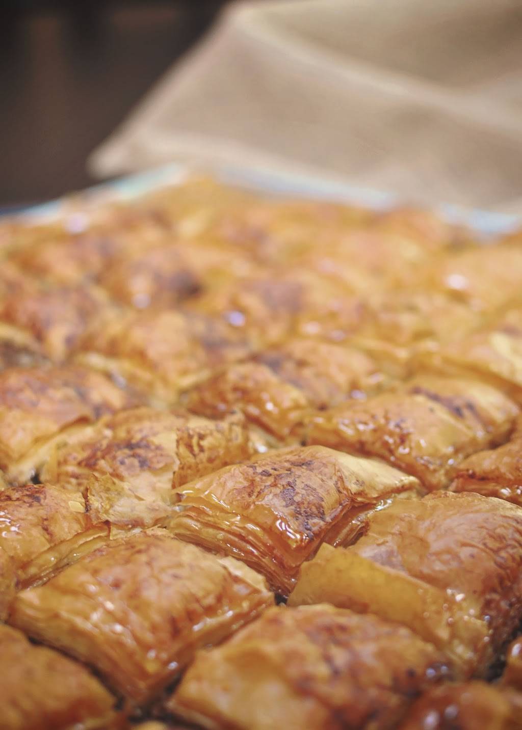 Out Aza Blue | restaurant | 57625 NW Wilson River Hwy, Gales Creek, OR 97117, USA | 5033572900 OR +1 503-357-2900