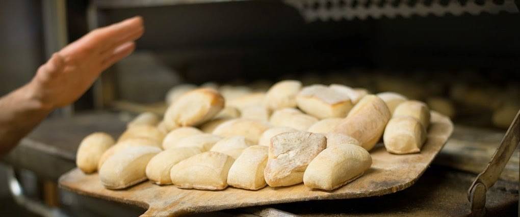 Rossinis Italian Restaurant and Pizza | restaurant | 529 W Main St, Cheshire, CT 06410, USA | 2032727297 OR +1 203-272-7297