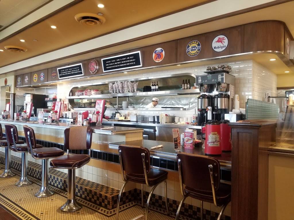 Rubys Diner | restaurant | 1128 W Lincoln Ave, Anaheim, CA 92805, USA | 7146357829 OR +1 714-635-7829