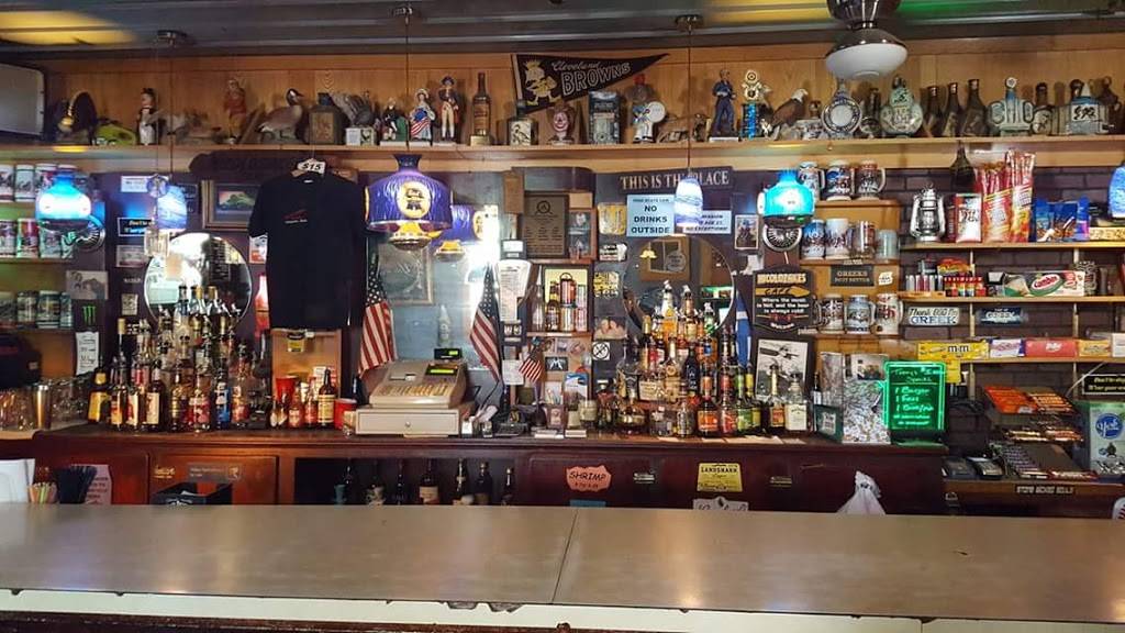 Nicolozakes Cafe | restaurant | 71179 Main St, St Clairsville, OH 43950, USA | 7406953235 OR +1 740-695-3235