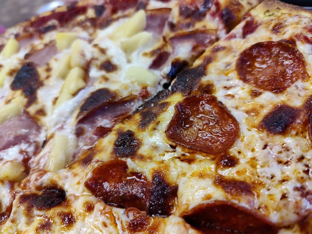 Wild Coyote Pizza | restaurant | 239 W Expy 83, La Joya, TX 78560, USA | 9566007077 OR +1 956-600-7077