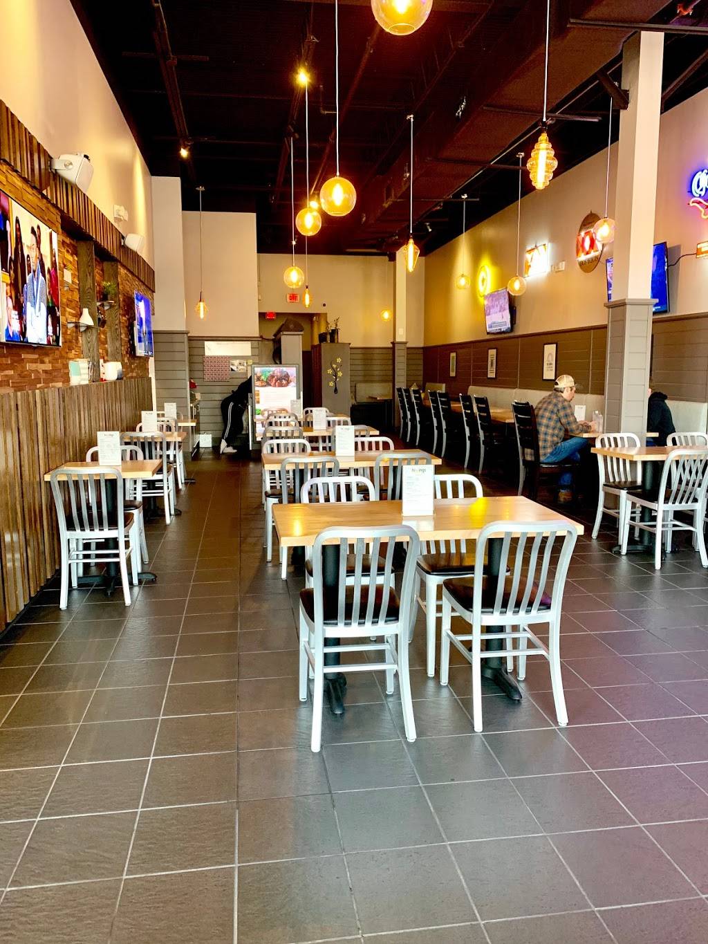 Hi Wings | restaurant | 2525 W Anderson Ln #135, Austin, TX 78757, USA | 5123349004 OR +1 512-334-9004