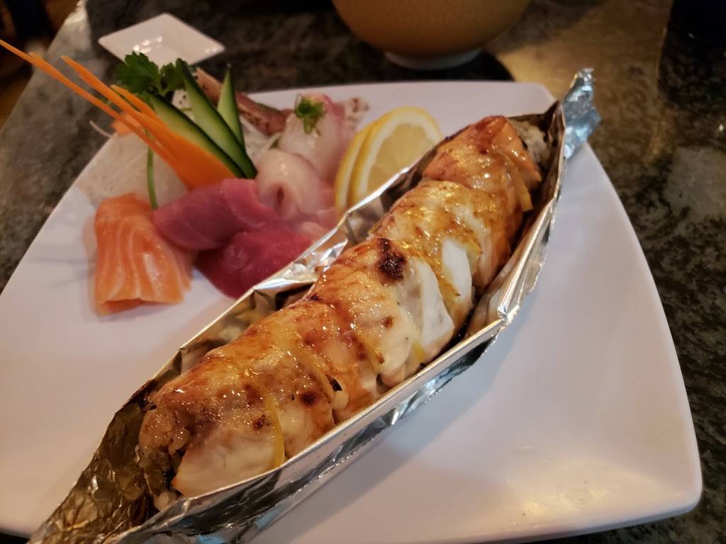 Sushi Kara | restaurant | 2830 N Bellflower Blvd, Long Beach, CA 90815, USA | 5624259492 OR +1 562-425-9492