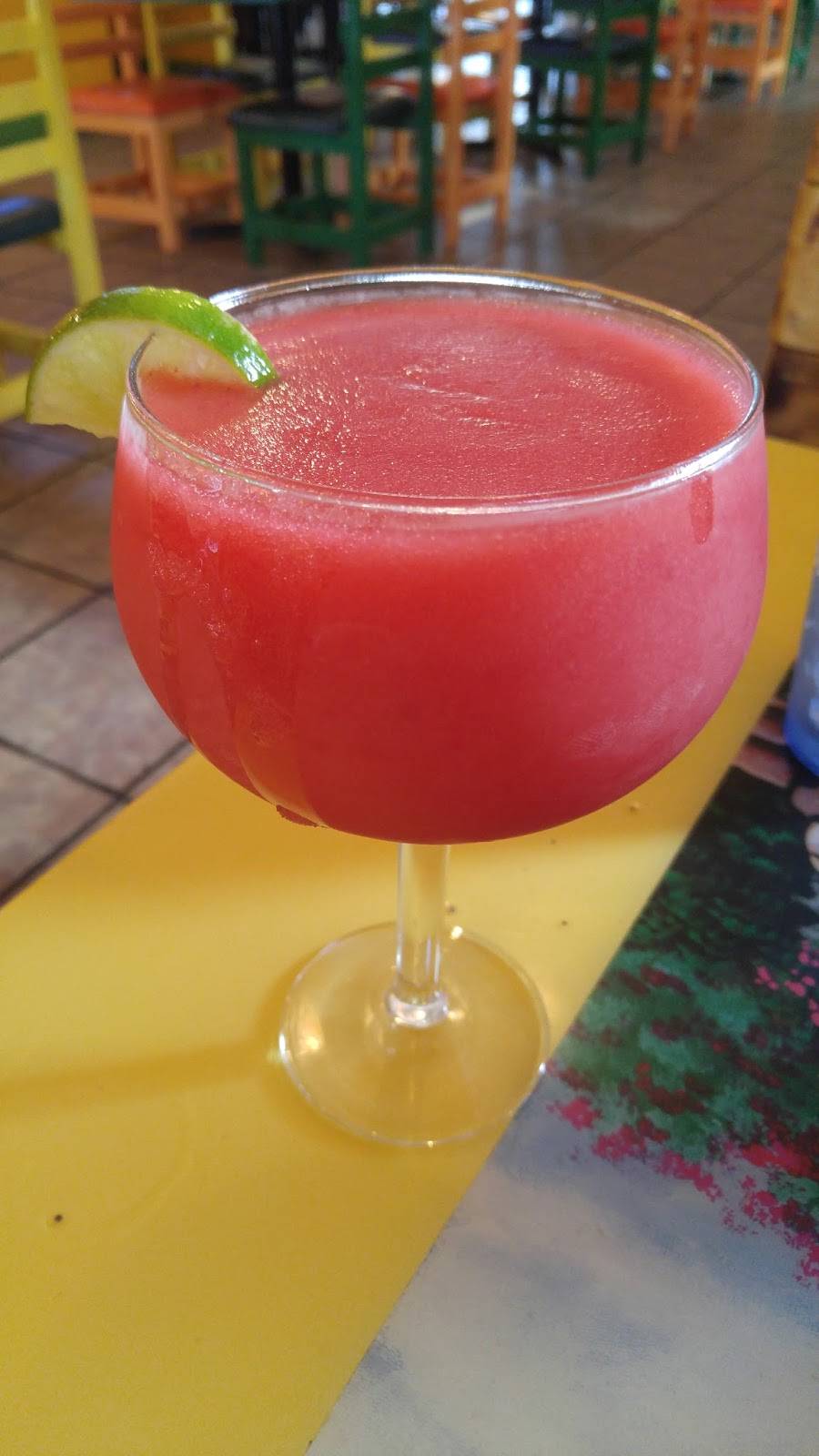 Ernestos | restaurant | 1607 Heritage Hills Dr, Washington, MO 63090, USA | 6362392239 OR +1 636-239-2239