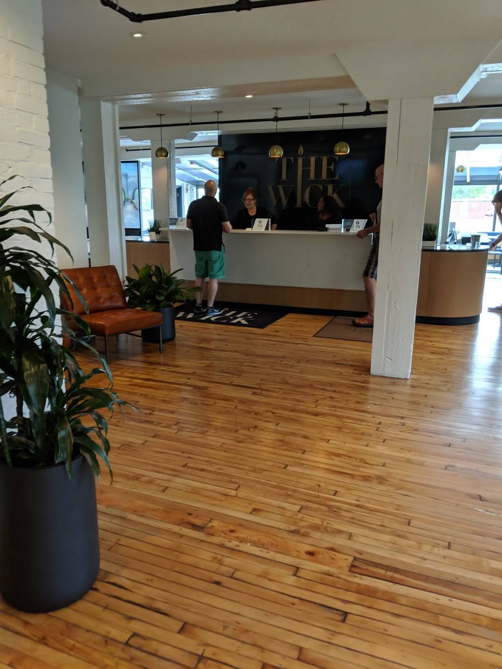 The Wick Restaurant and Lobby bar | restaurant | 41 Cross St, Hudson, NY 12534, USA | 5182496825 OR +1 518-249-6825