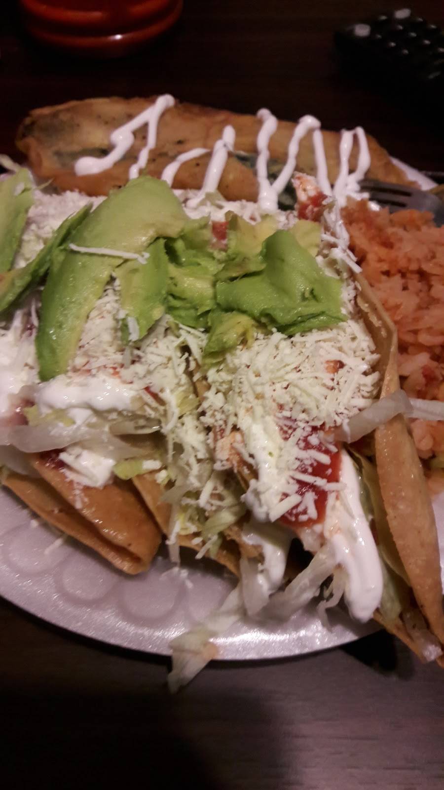 TORTAS EL DAGO | restaurant | Pericúes No. 5591-1, Herrera, 22534 Tijuana, B.C., Mexico | 016645576256 OR +52 664 557 6256