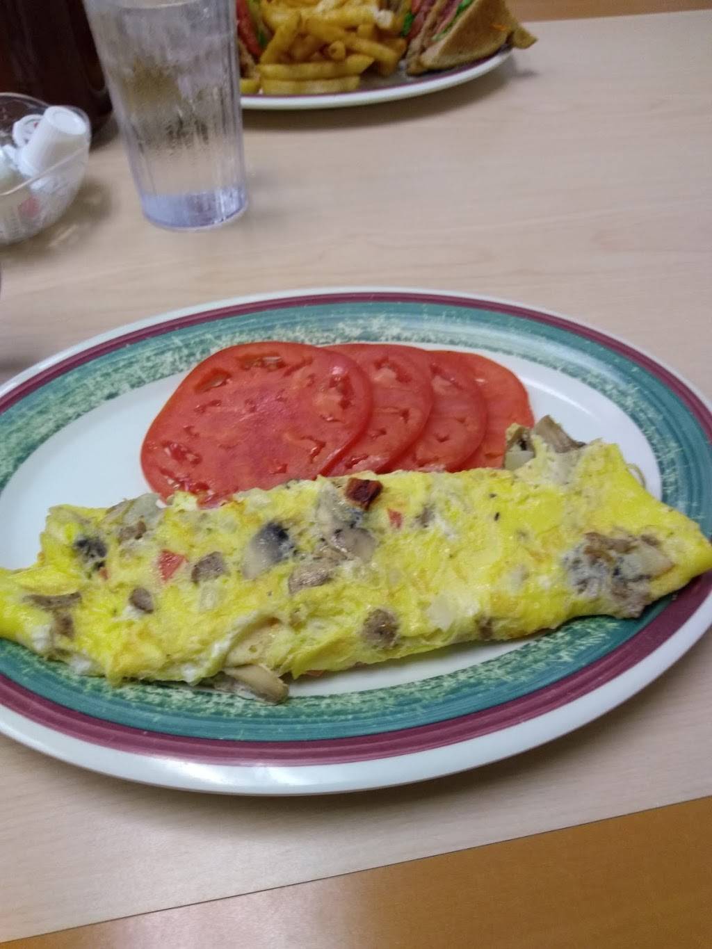 The Crazy Egg | restaurant | 1237 E 305th St, Wickliffe, OH 44092, USA | 4404947372 OR +1 440-494-7372