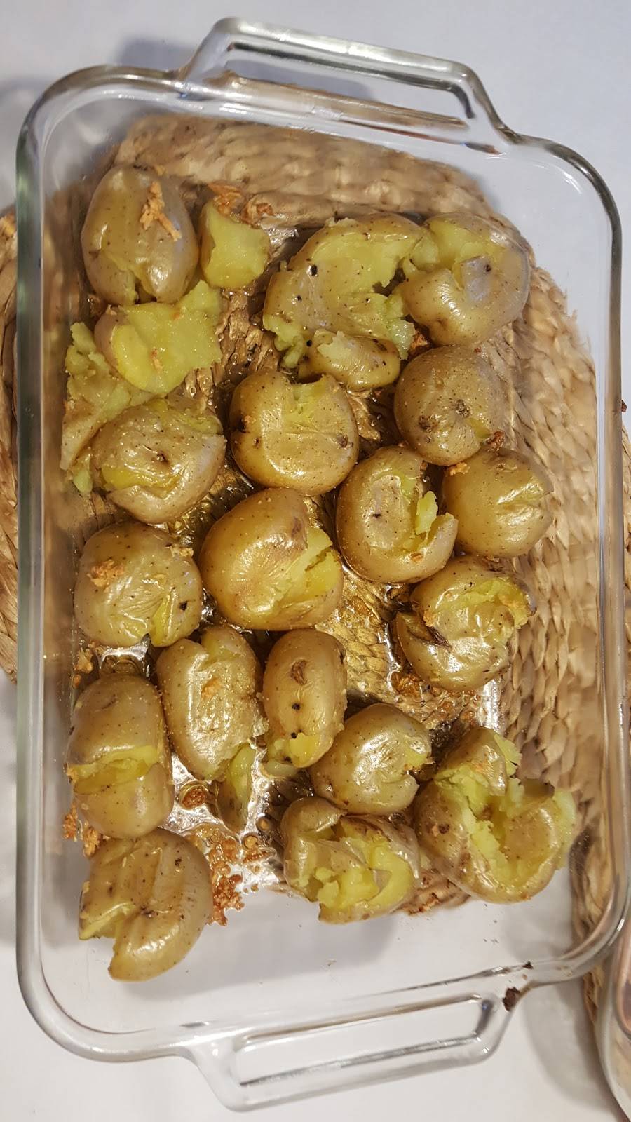 Ipanema Cafe | restaurant | 1819 Park St, Hartford, CT 06106, USA | 8602337488 OR +1 860-233-7488