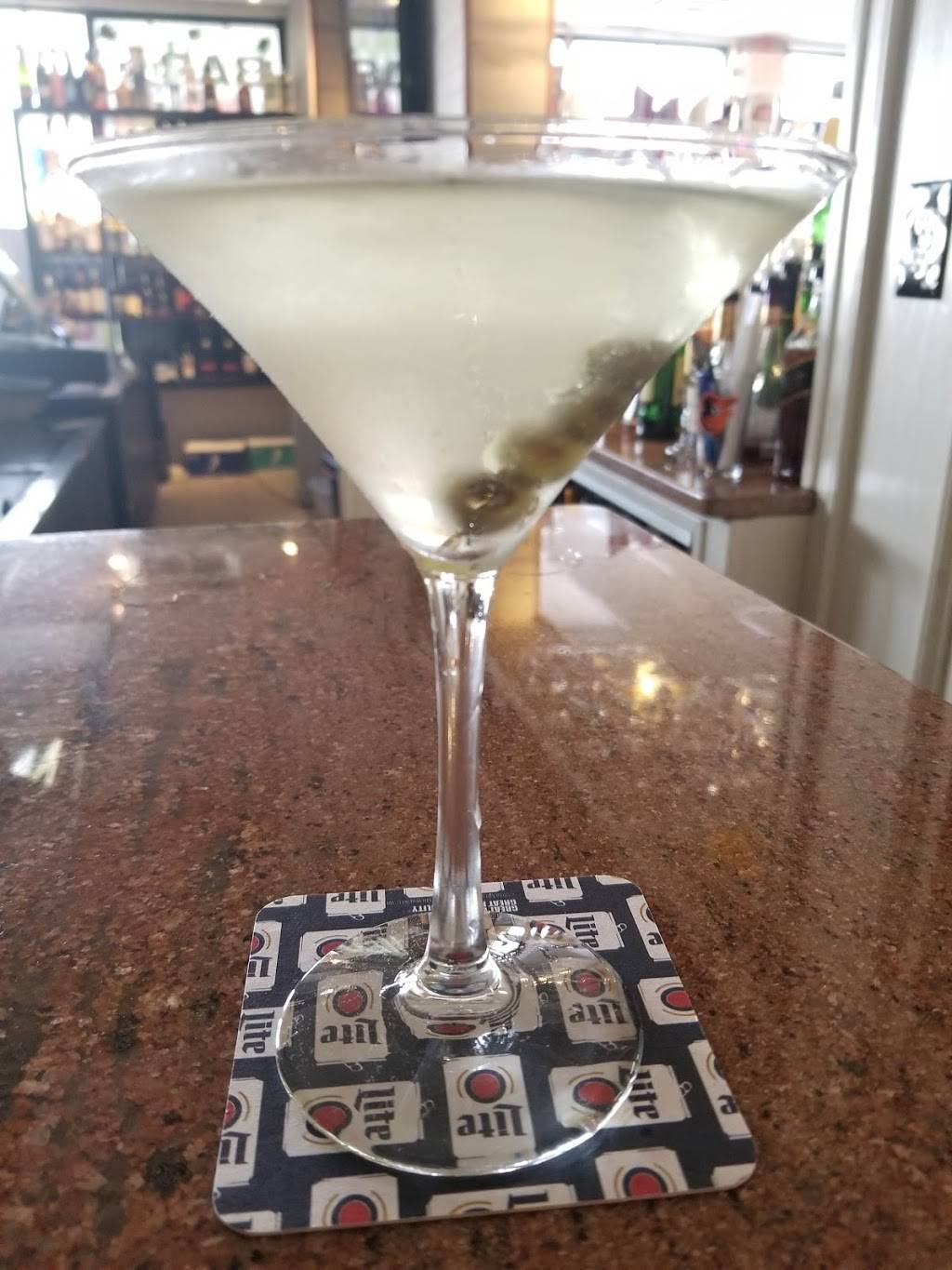 Phils Bar & Grill | restaurant | 10624 Baltimore Ave, Beltsville, MD 20705, USA | 3019374805 OR +1 301-937-4805