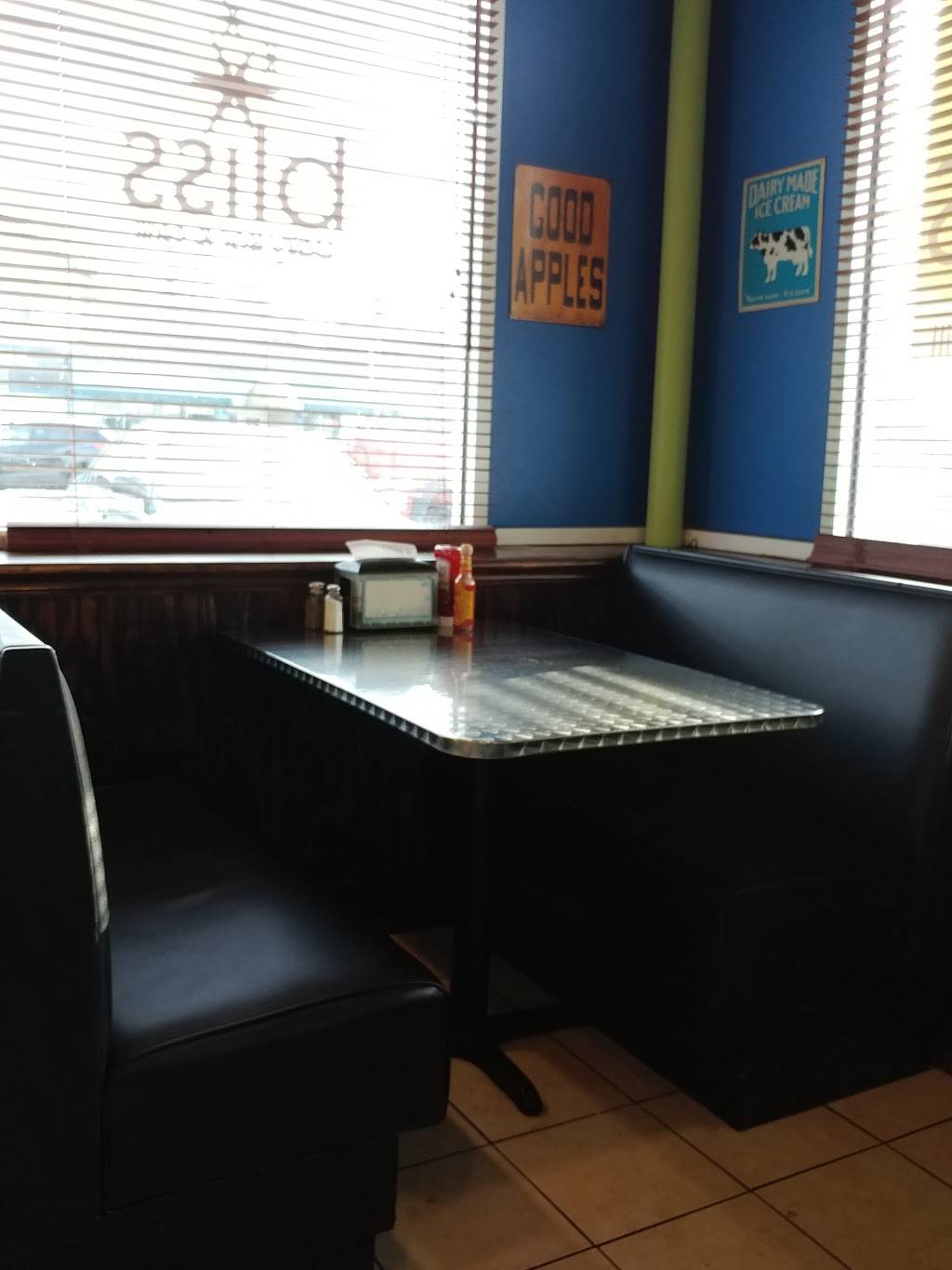 Bliss | restaurant | 4 Cherry Ln, Mahopac, NY 10541, USA | 8456280384 OR +1 845-628-0384