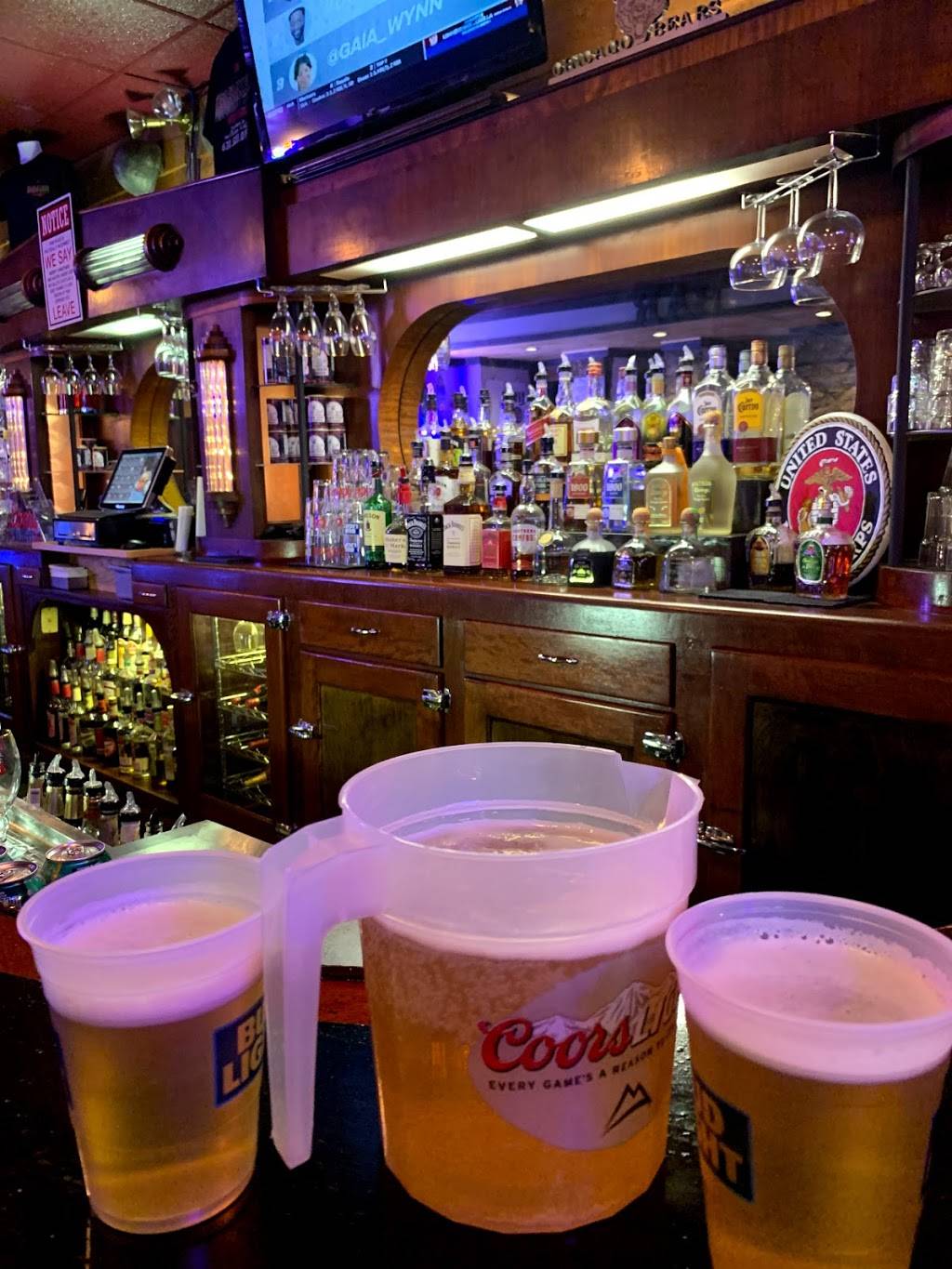 The Bunker Bar & Grill | restaurant | 216 Main St, West Chicago, IL 60185, USA | 6305200185 OR +1 630-520-0185