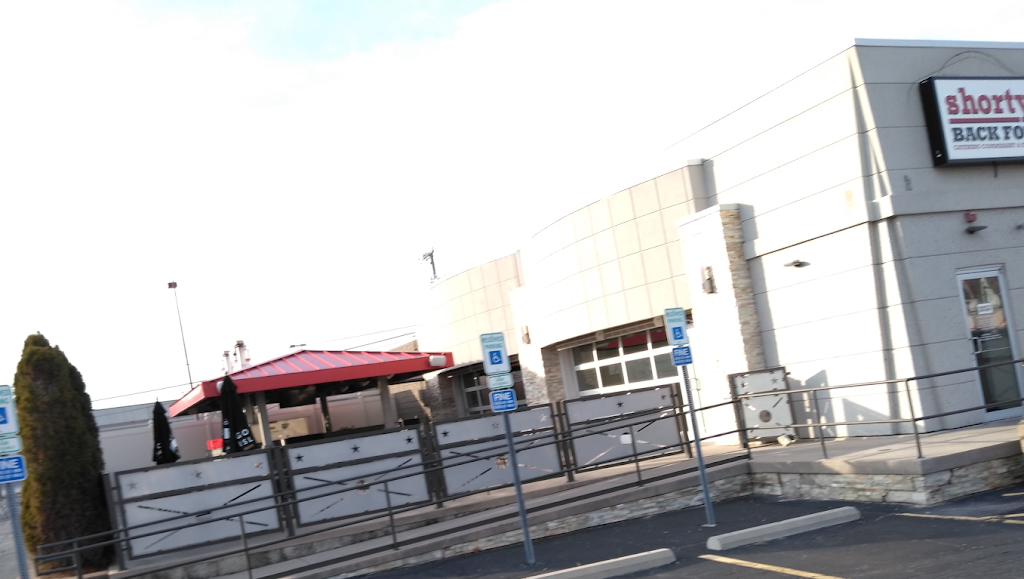 Shortys Back 40 | restaurant | 5215 Monroe St, Toledo, OH 43623, USA | 4197247901 OR +1 419-724-7901