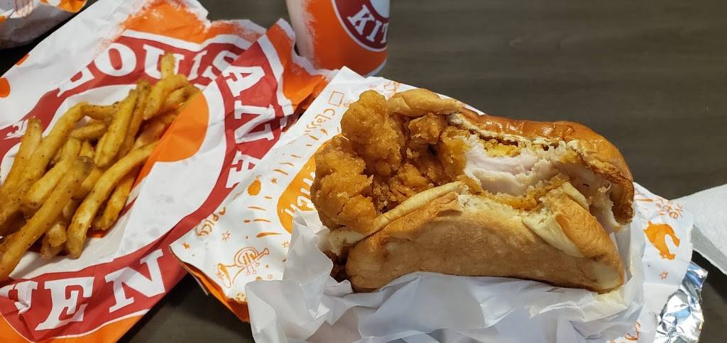 Popeyes Louisiana Kitchen | restaurant | 74 W Flatiron Crossing Dr, Broomfield, CO 80021, USA | 3034662688 OR +1 303-466-2688