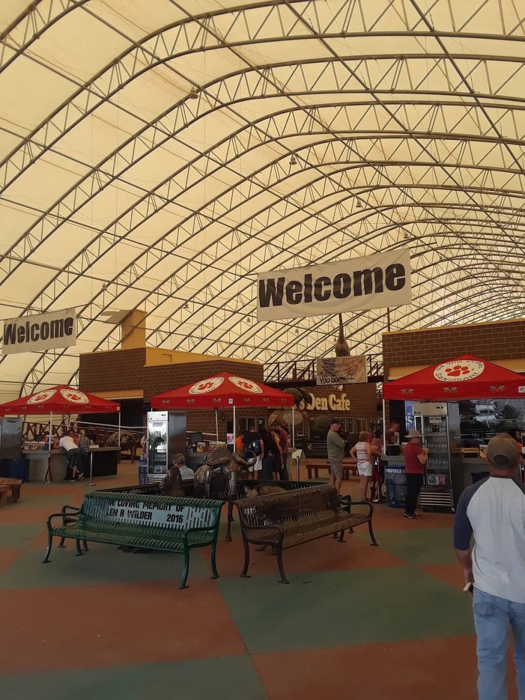 Lions Den Café | cafe | 2999 Co Rd 53, Keenesburg, CO 80643, USA | 3035360118 OR +1 303-536-0118