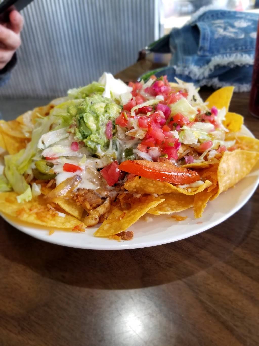 Tres Reynas Latin Cuisine | restaurant | 920 Main St, Evansville, IN 47708, USA | 8125501451 OR +1 812-550-1451