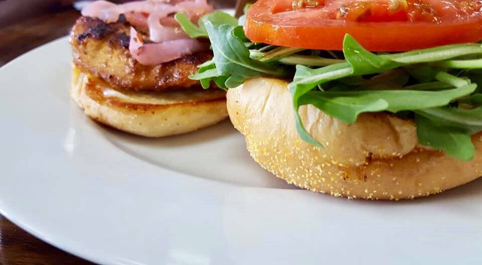 Zwelis Kitchen | restaurant | 4600 Durham-Chapel Hill Blvd #26, Durham, NC 27707, USA | 9842197555 OR +1 984-219-7555