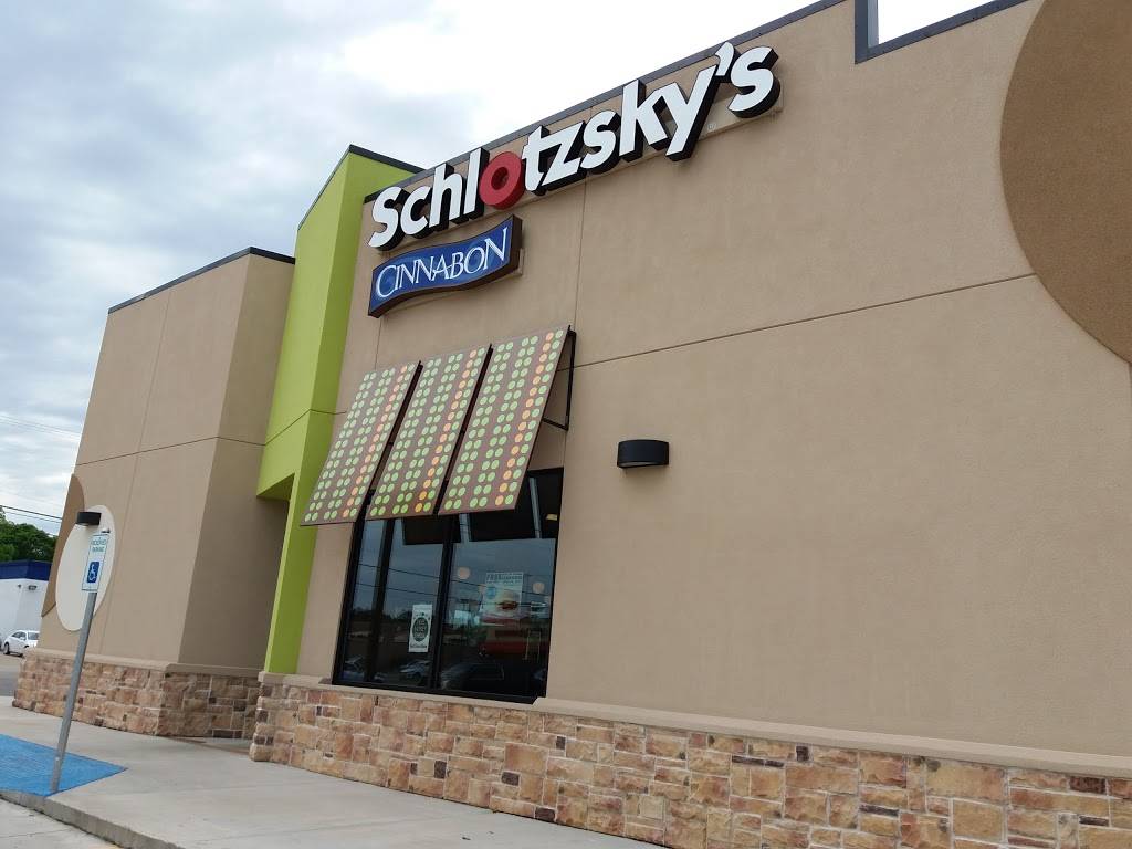 Schlotzskys | bakery | 1050 Gilmer St, Sulphur Springs, TX 75482, USA | 9039195060 OR +1 903-919-5060