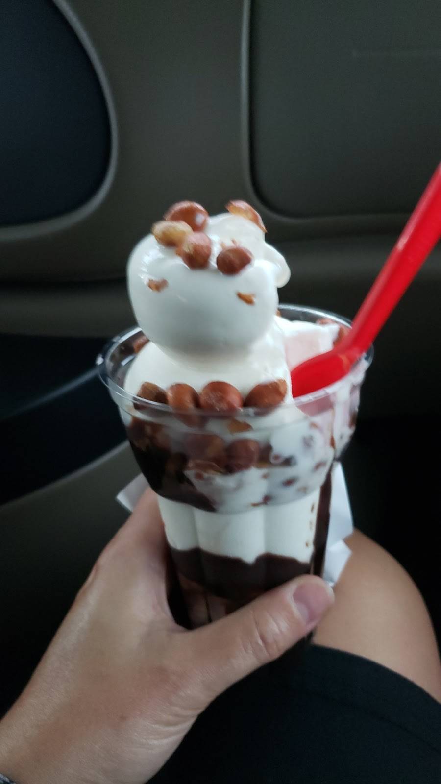 Dairy Queen Grill & Chill | restaurant | 1120 N Saginaw St, Holly, MI 48442, USA | 2486343251 OR +1 248-634-3251