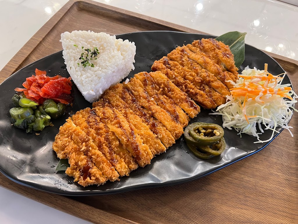 Japomen Sterling | restaurant | 30 Pidgeon Hill Dr, Potomac Falls, VA 20165, USA | 3019221585 OR +1 301-922-1585