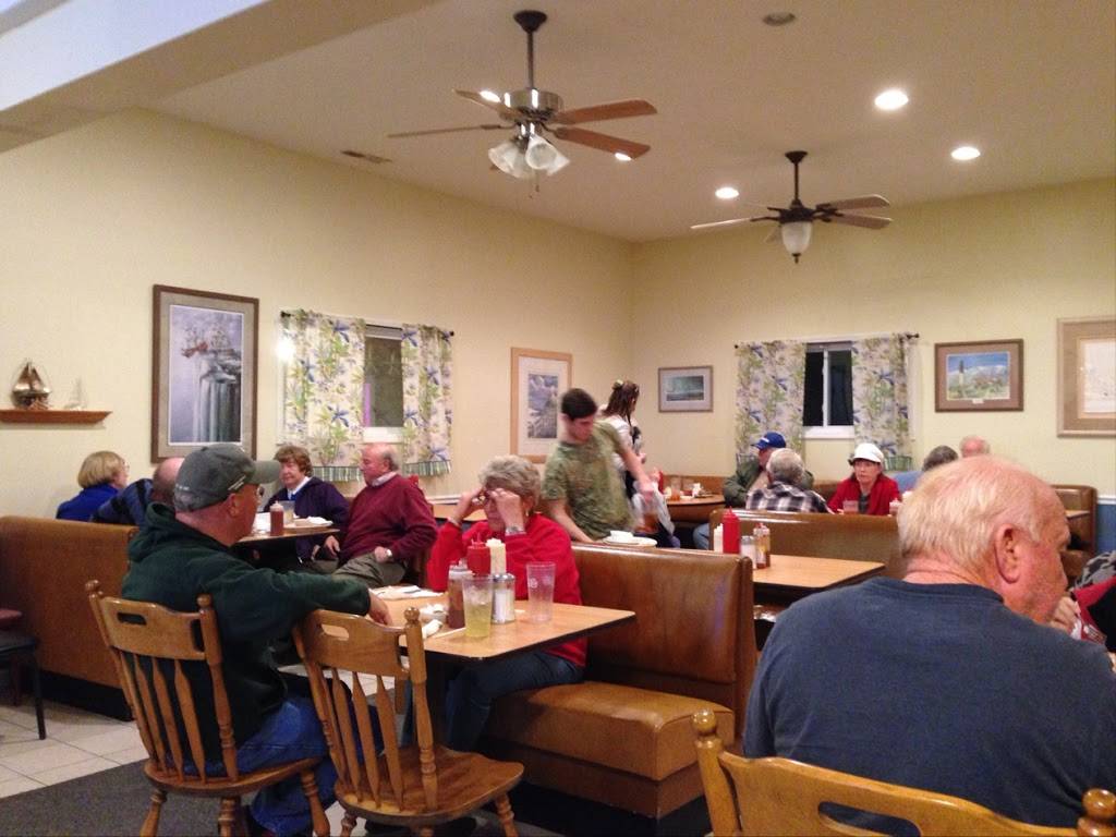 Oak Island Restaurant | restaurant | 6302 E Oak Island Dr, Oak Island, NC 28465, USA | 9102019925 OR +1 910-201-9925