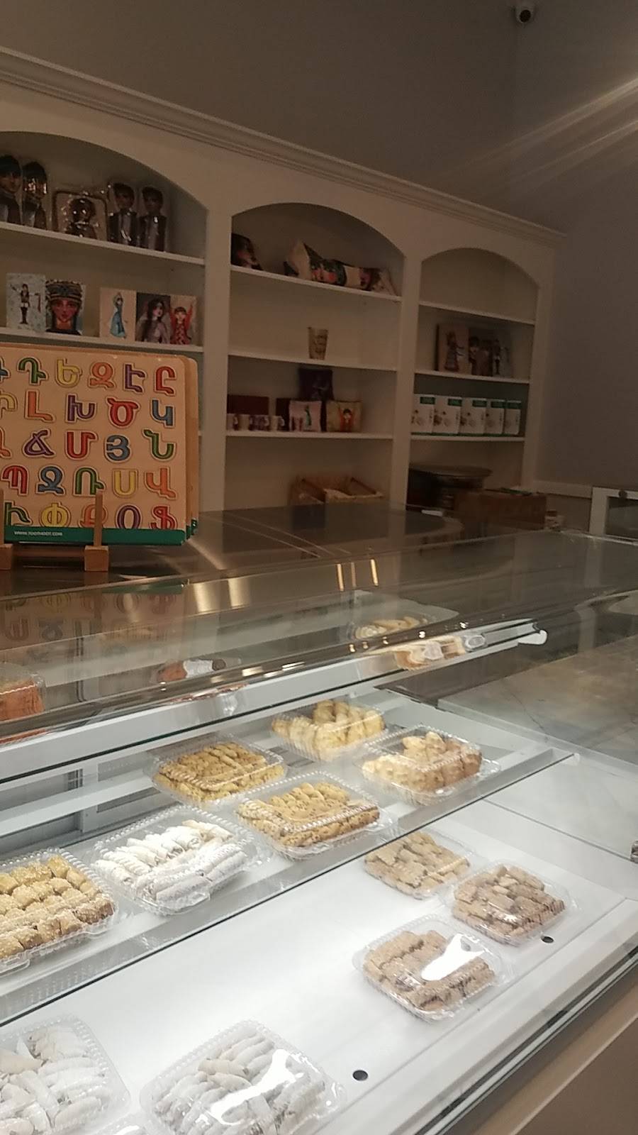 Once Upon A Dream | restaurant | 19540 Ventura Blvd, Tarzana, CA 91356, USA | 8183451234 OR +1 818-345-1234