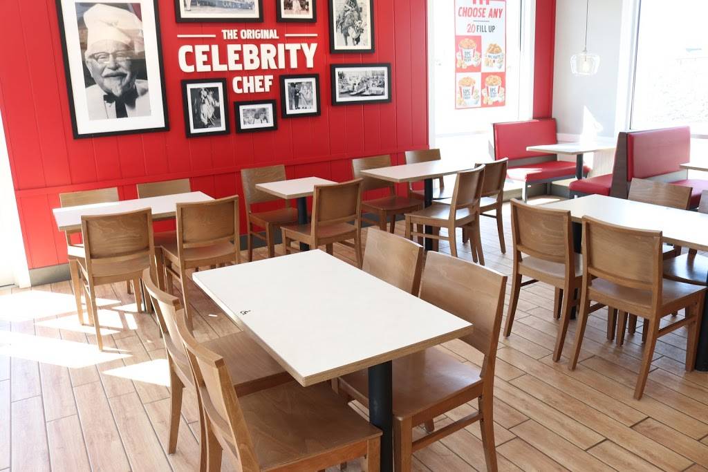 KFC | restaurant | 3945 Red Bank Rd, Cincinnati, OH 45227, USA | 5132711956 OR +1 513-271-1956