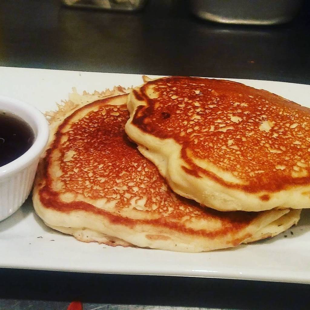 Chelsea Tavern | restaurant | 821 N Market St, Wilmington, DE 19801, USA | 3024823333 OR +1 302-482-3333