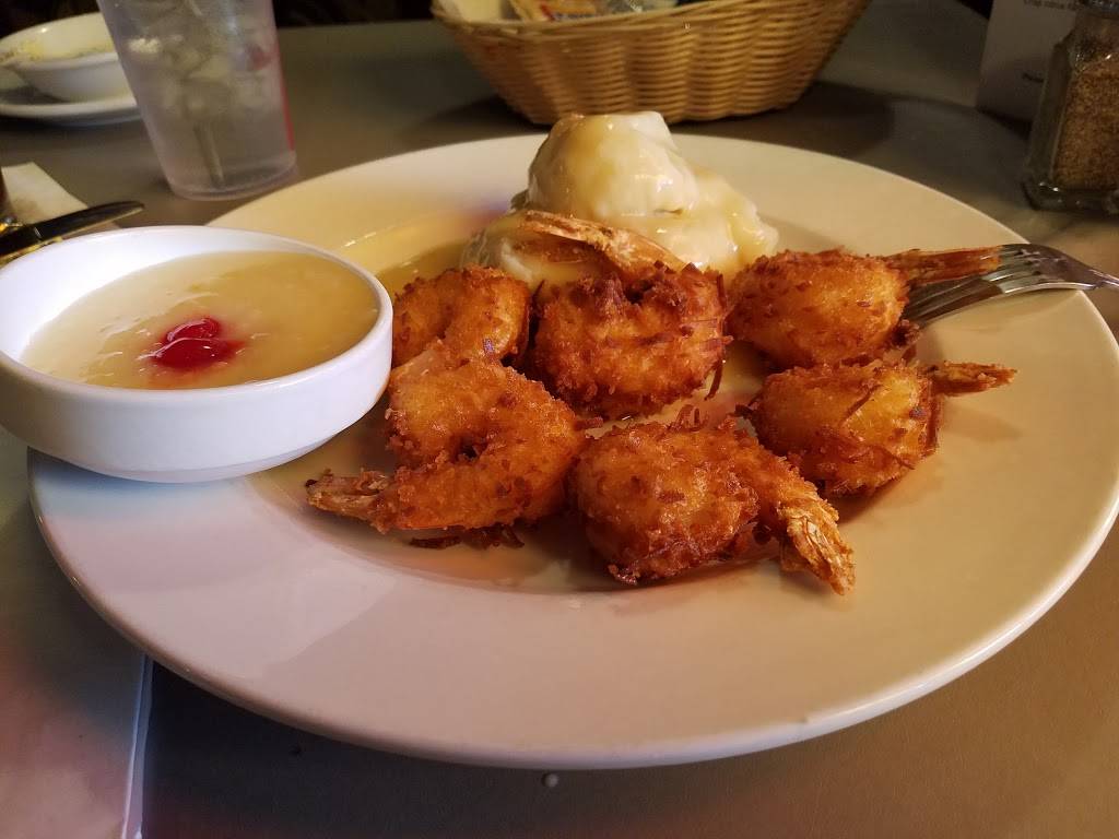 The Pier | restaurant | 39504 Jefferson Ave, Harrison Charter Township, MI 48045, USA | 5862675143 OR +1 586-267-5143