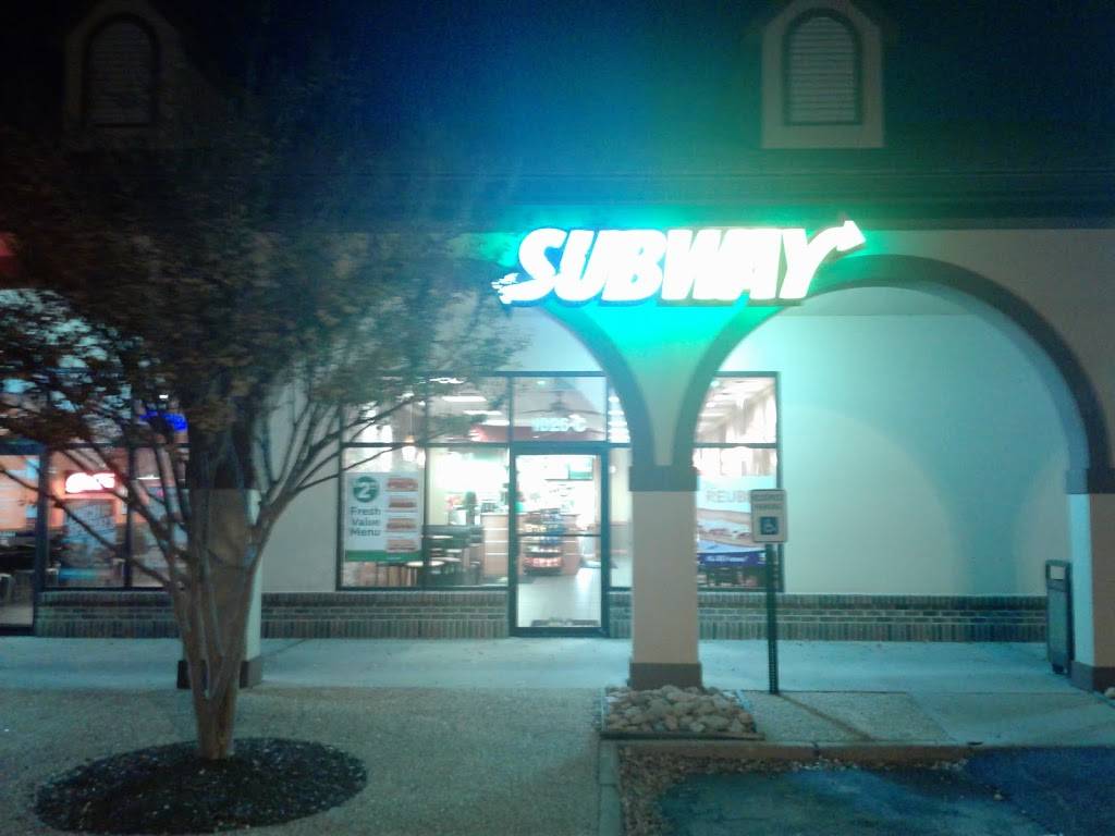 Subway Restaurants | restaurant | #1026-C Settlers Landing Road The Shops at Hampton Harbor Hampton University, Hampton, VA 23669, USA | 7577220299 OR +1 757-722-0299