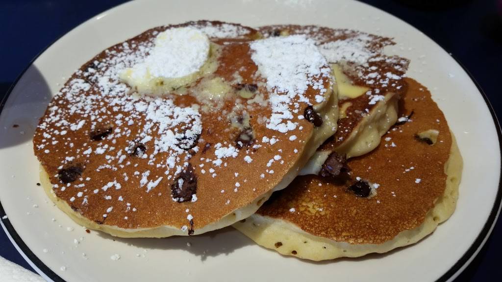 Eats Restaurant | restaurant | 1395 Fall River Ave, Seekonk, MA 02771, USA | 5083364384 OR +1 508-336-4384