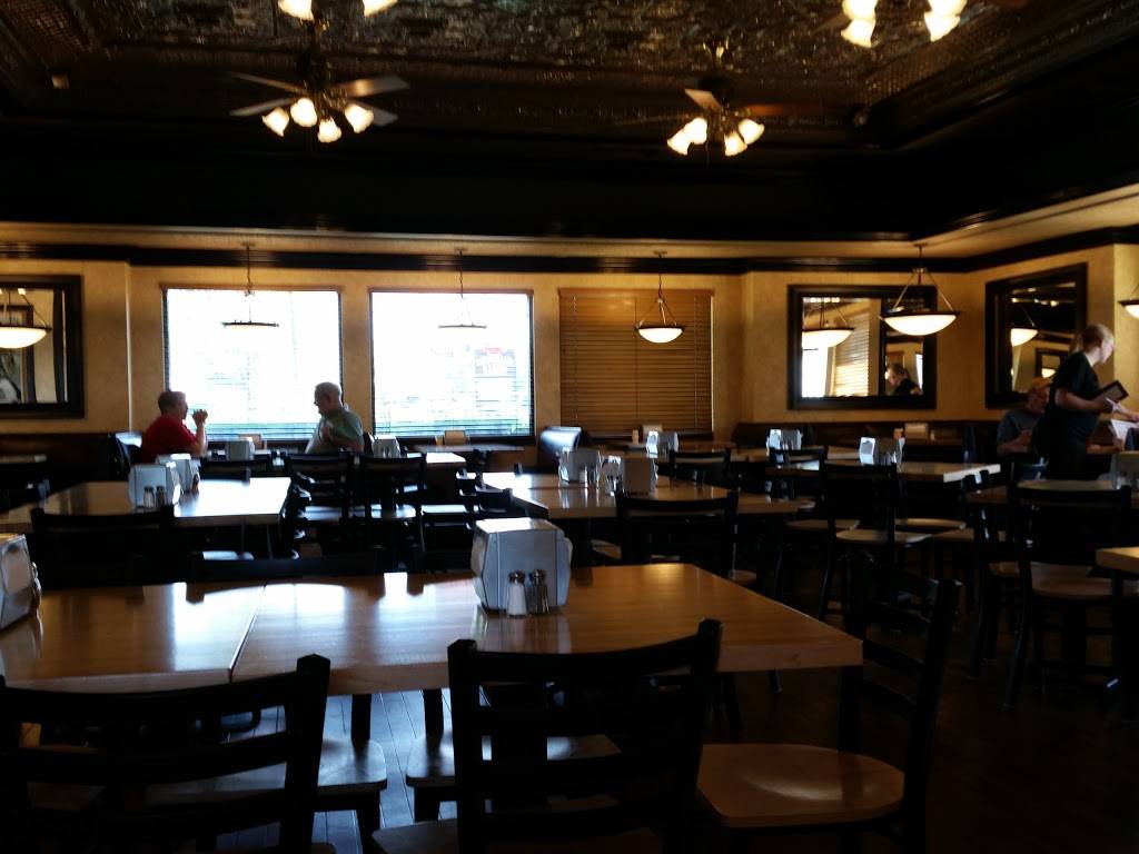 Monicals Pizza | restaurant | 2230 Mount Zion Rd, Decatur, IL 62521, USA | 2178642060 OR +1 217-864-2060