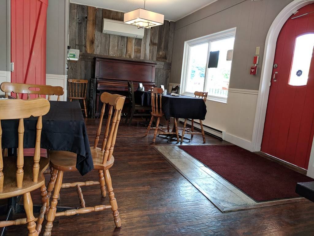 The Red Door Restaurant | restaurant | 126 N Sykes St, Meaford, ON N4L 1P3, Canada | 5195385899 OR +1 519-538-5899