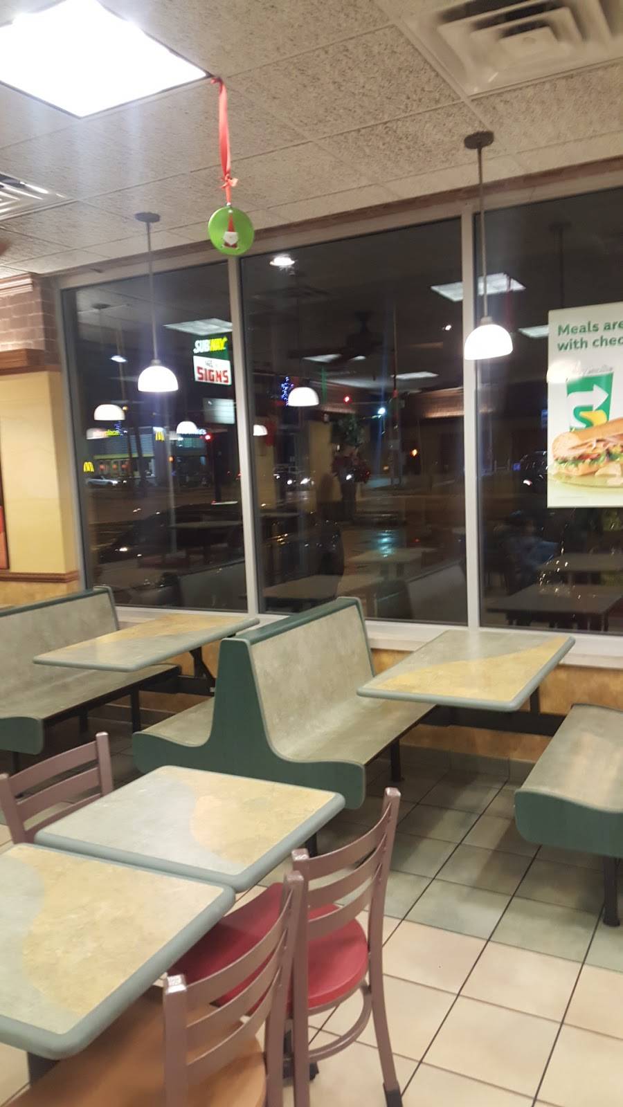 Subway Restaurants | restaurant | 17749 Torrence Ave, Lansing, IL 60438, USA | 7084741058 OR +1 708-474-1058