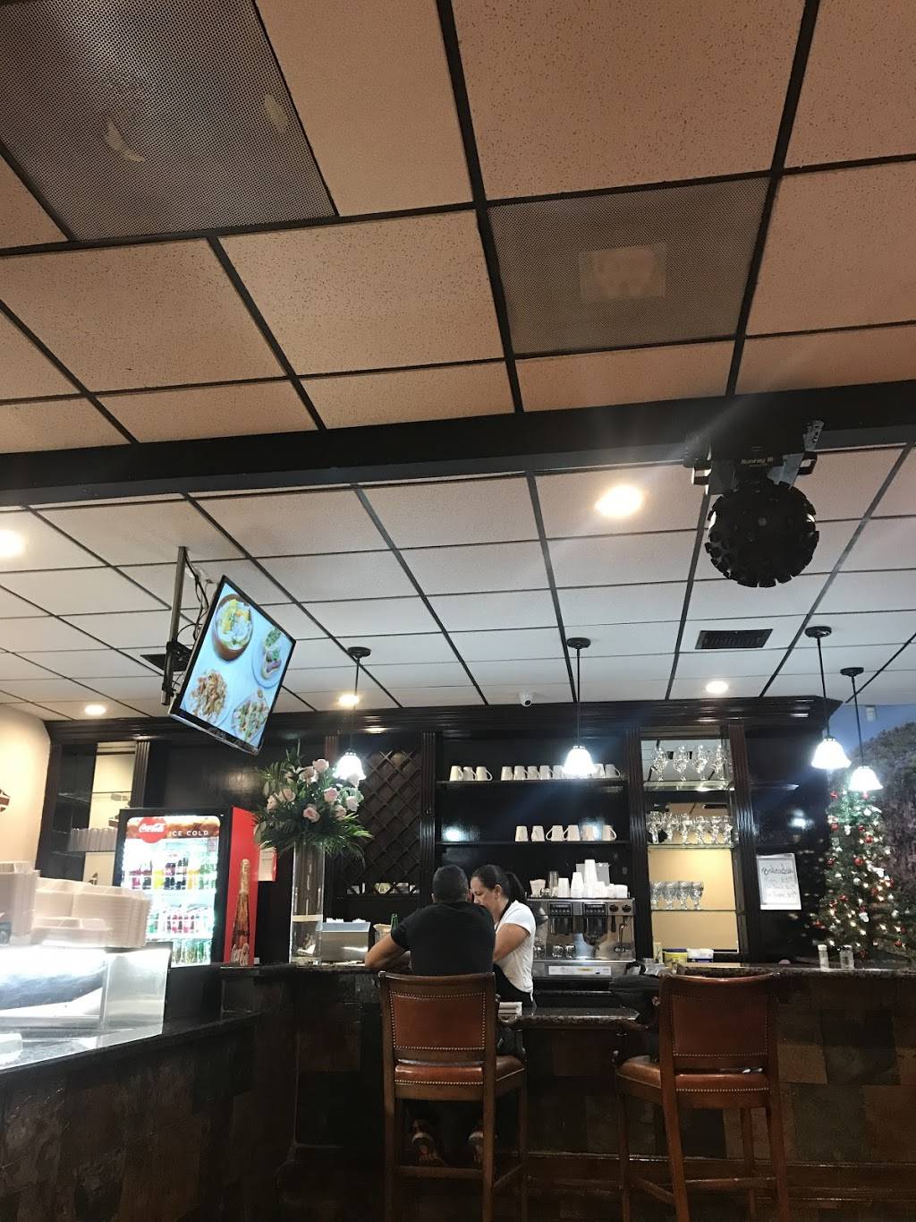 Alex Latin Caribbean and American Restaurant | restaurant | 3153 W Hallandale Beach Blvd, Hallandale Beach, FL 33009, USA | 9542398504 OR +1 954-239-8504