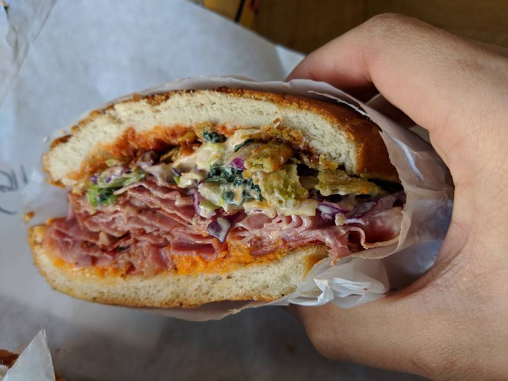 Turners Kitchen | meal takeaway | 3505 17th St B, San Francisco, CA 94110, USA | 4156213505 OR +1 415-621-3505