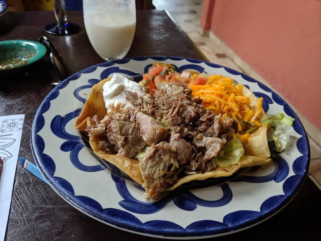 Casa Blanca | restaurant | 10 Main St, Andover, MA 01810, USA | 9782894165 OR +1 978-289-4165