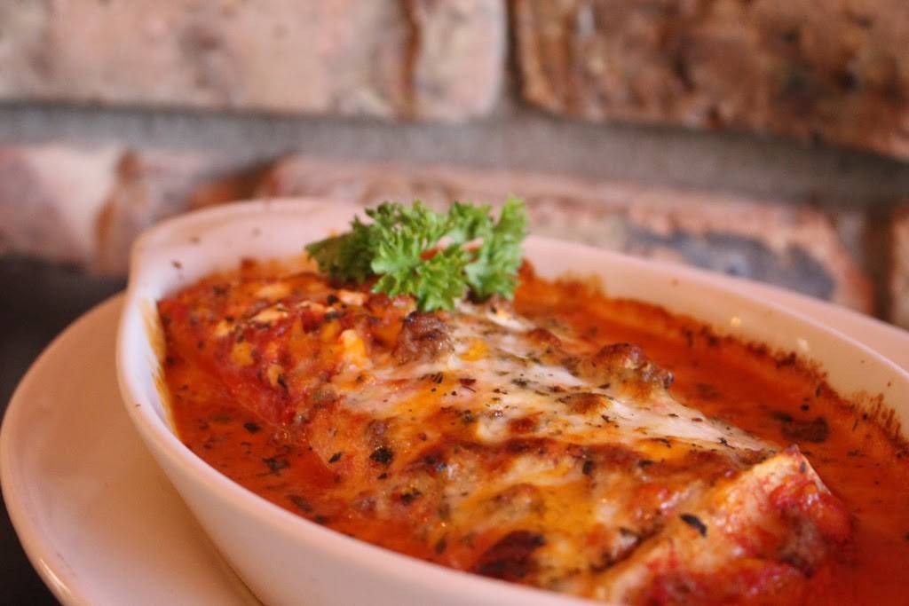 Latuffs Pizzeria | restaurant | 10820 Hwy 55, Plymouth, MN 55441, USA | 7635452914 OR +1 763-545-2914