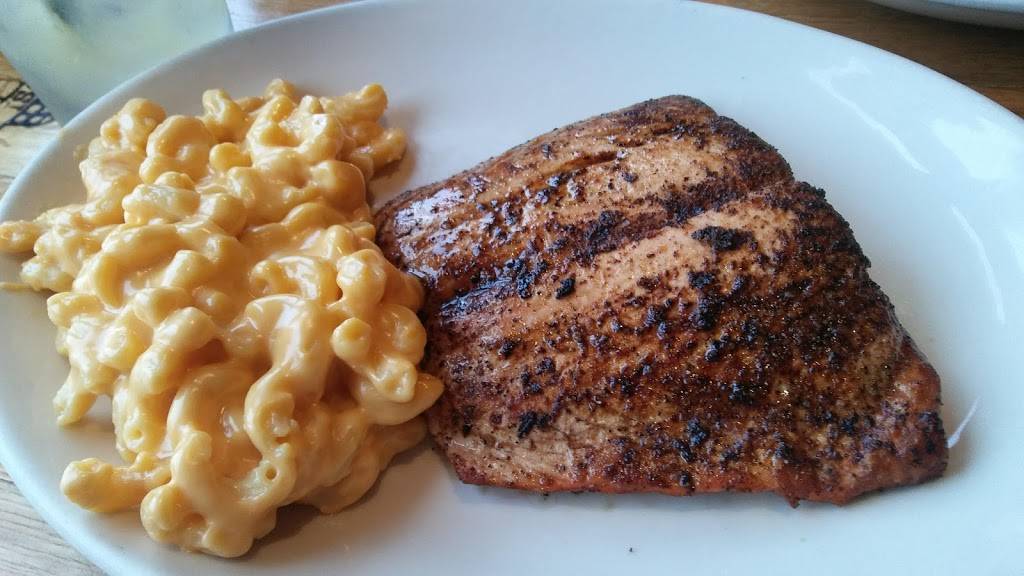 Wood Ranch BBQ & Grill | restaurant | 110 N 1st St, Burbank, CA 91502, USA | 7472002460 OR +1 747-200-2460